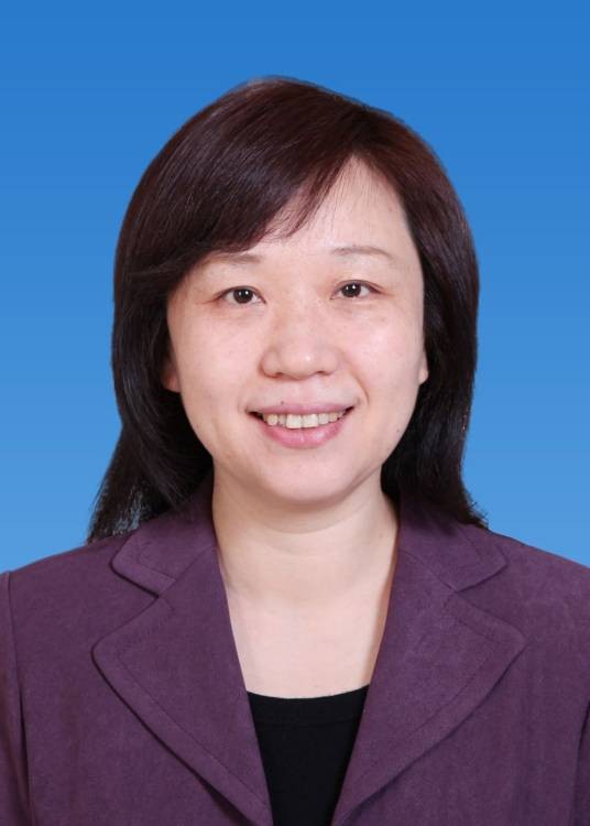 张瑛（九三学社中央参政议政部副巡视员）
