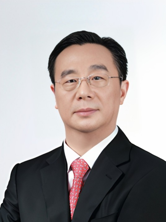 周清玉（国家开发银行原党委委员、副行长）