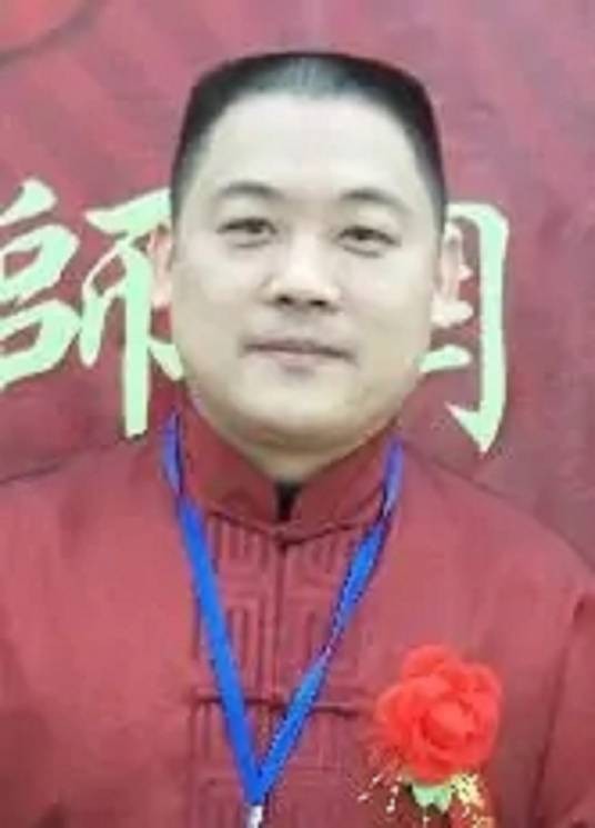 杨建华（世界华人健康饮食协会副主席）