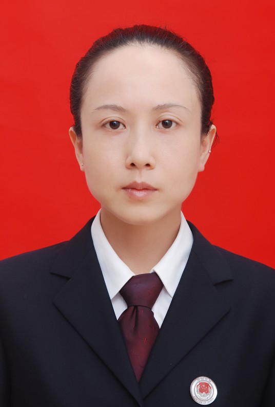 马丹（四川省巴中市巴州区司法局党组成员、副局长）