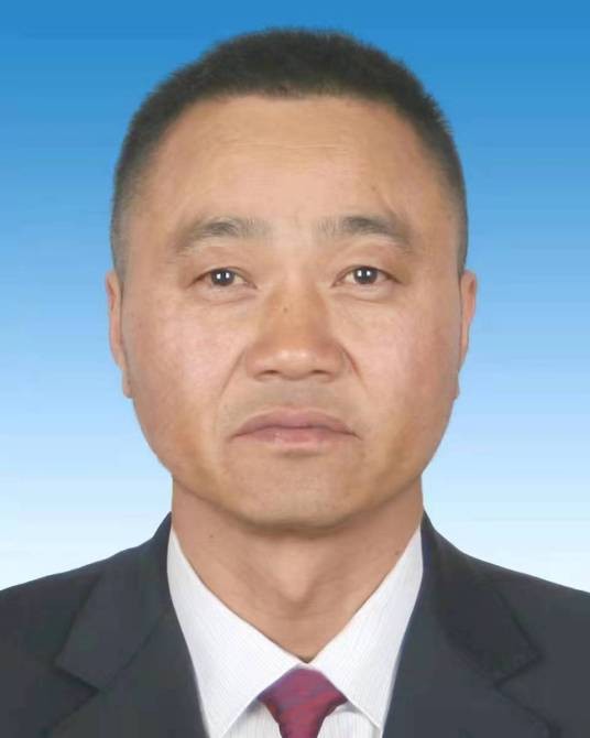李文武（云南省迪庆州香格里拉市人大常委会党组书记、主任）