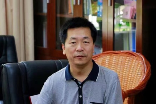 李钢(北京航空航天大学马克思主义学院教授)