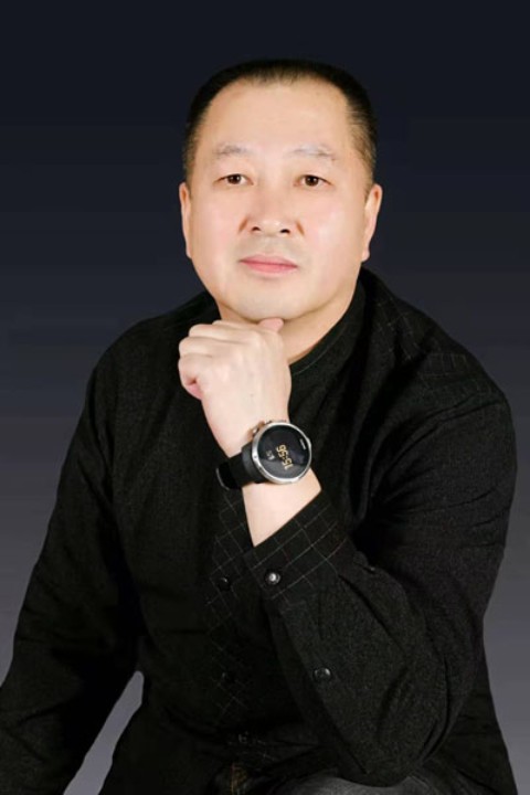 张海涛(吉林大学教授)