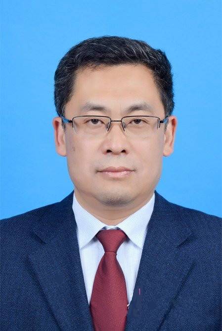 李凯（湖北省纪委监委派出省委直属机关纪检监察工作委员会书记）