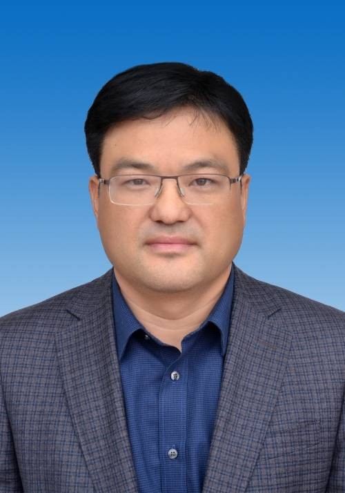 陈爱民（浙江省义乌市卫生健康局原副局长）