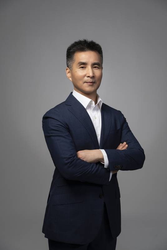 陈俊（华人运通高合汽车创始合伙人、联席CTO）