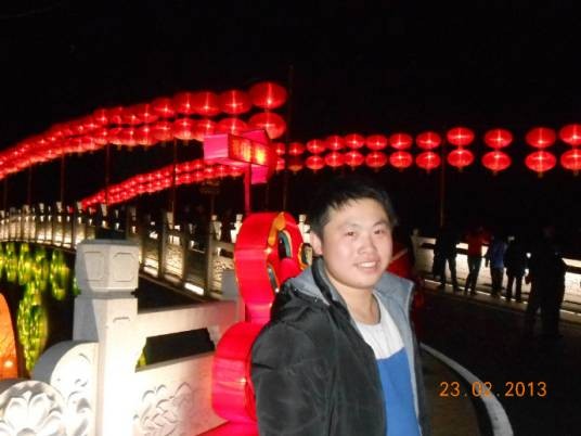杨波（诗人）