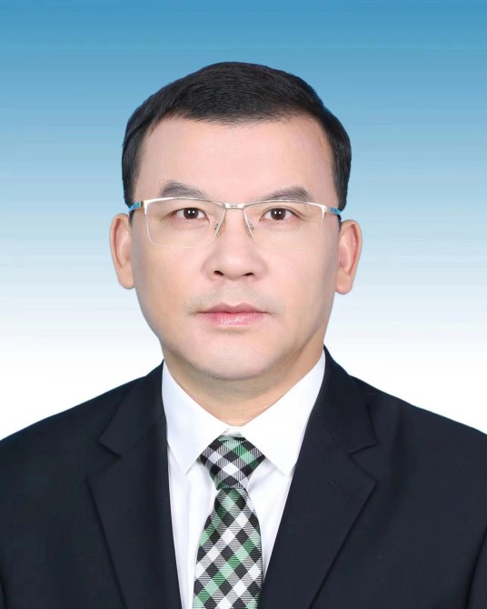 蓝晓（第二十届中央候补委员，广西壮族自治区崇左市委书记，崇左军分区党委第一书记）