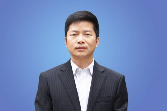 何建军(梧州医学高等专科学校校长、长沙医学院副院长)