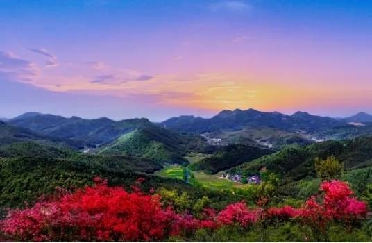 三公山(中国安徽省境内山脉)