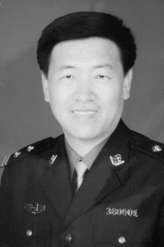 汤生平