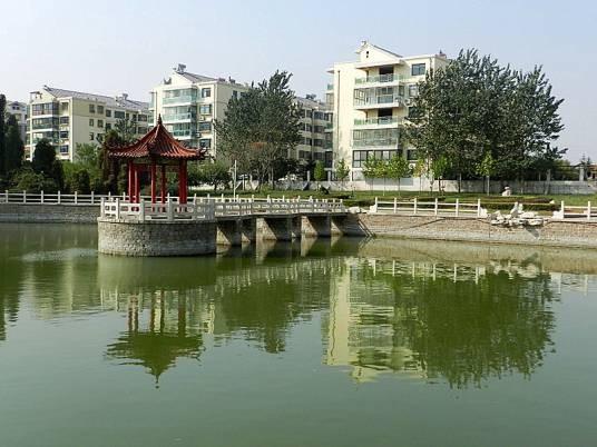 即墨水上公园
