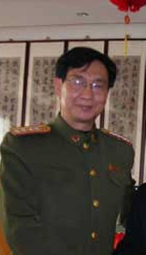 王仲春（国防大学教授）