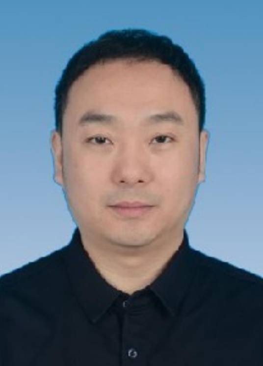 肖华（四川省成都市青白江区委常委、组织部部长，区委社治委主任，区直机关工委书记，区委党校（区行政学校）校长）