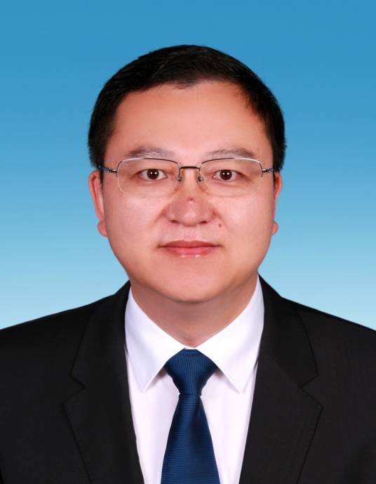 王心宇（辽宁省锦州市委副书记、市长）
