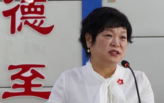 刘艳芬(荣成市芬芳青少年社工服务中心创始人)
