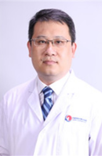 张鹏（天津医科大学总医院心胸外科副主任医师）