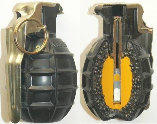 F-1破片手榴弹