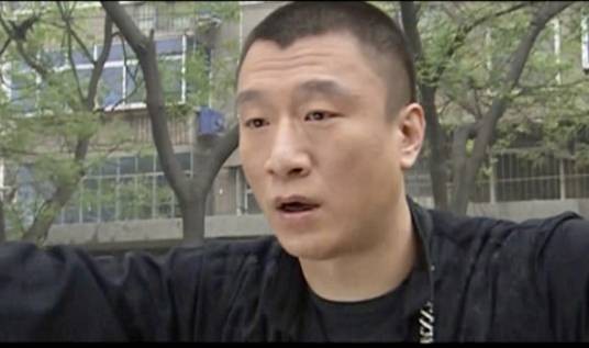刘华强（电视剧《征服》中的男主角，最大反派角色）
