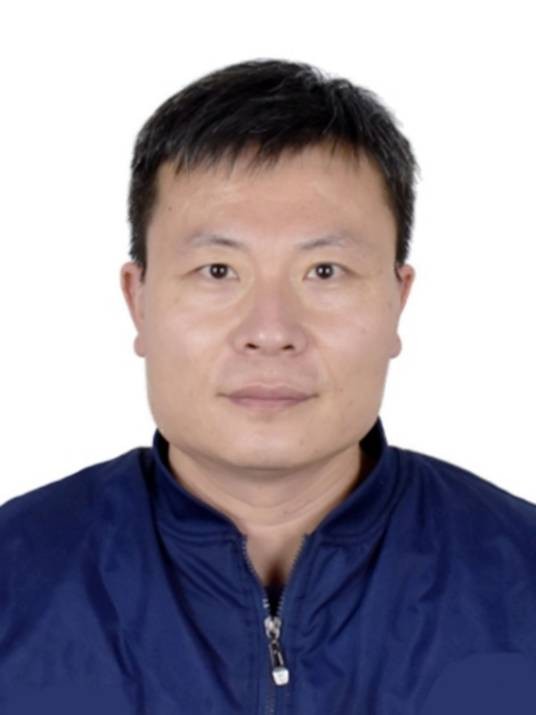 王亮（山东威达重工股份有限公司电气技术部部长）