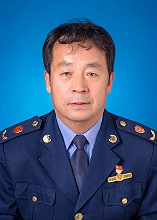 王建国（陕西省宝鸡市陇县市场监督管理局党组成员、县非公党委副书记）