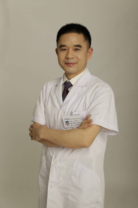 叶长华（广西医科大学副教授）
