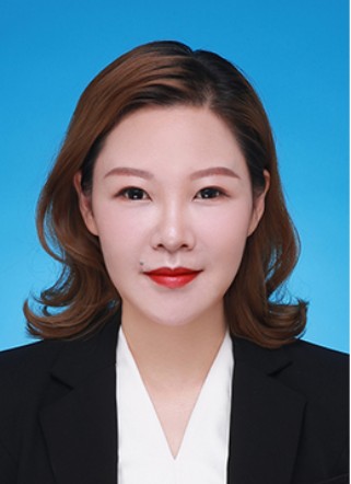 郭艳(湖北省宜昌市伍家岗区科学技术和经济信息化局党组成员、副局长)