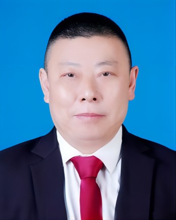 江嵘（潜山市人力资源和社会保障局党组成员、副局长）