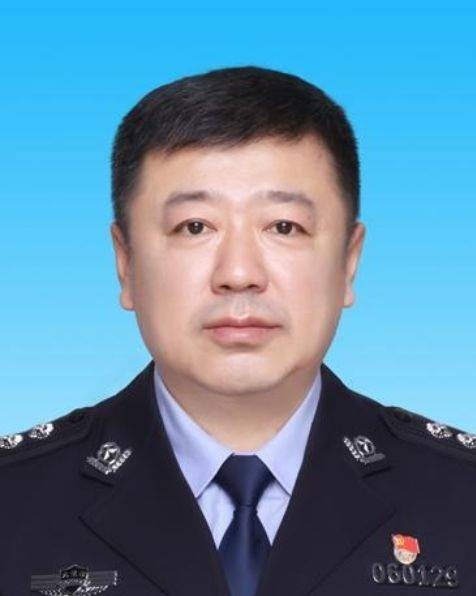 陈大鹏（内蒙古自治区呼伦贝尔市额尔古纳市政府副市长，党组成员，市公安局党委书记、局长）