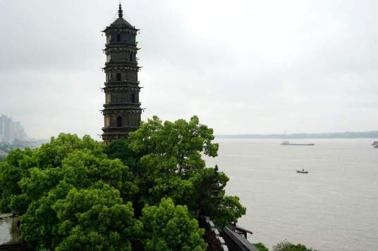 锁江楼塔