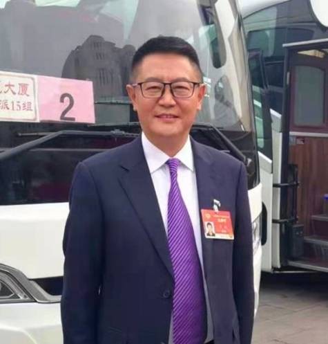 张骁（第十四届全国政协委员，西藏天极税务师事务所有限公司董事长）