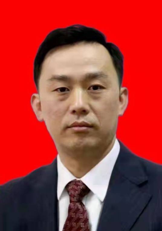 唐钧(湖南省怀化市沅陵县工业和信息化局党组书记)