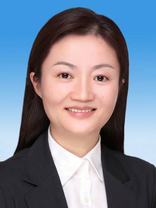 龙婉丽