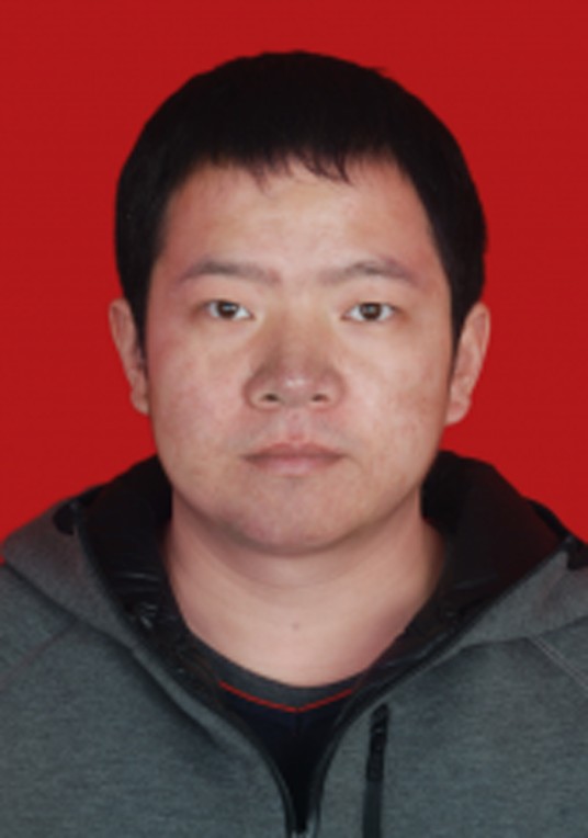 江洋（武昌理工学院教师）