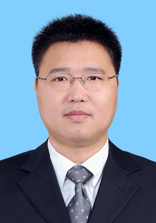 陈华平（深圳市规划和自然资源局党组副书记、深圳市海洋发展局党组副书记、局长）