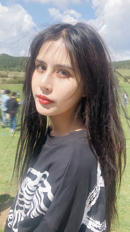 周敏（中国内地女演员）