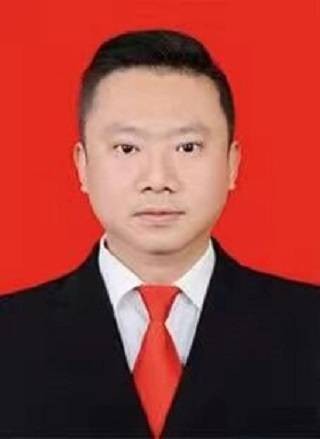 周亚辉(重庆市开州区汉丰街道党工委副书记、办事处主任)