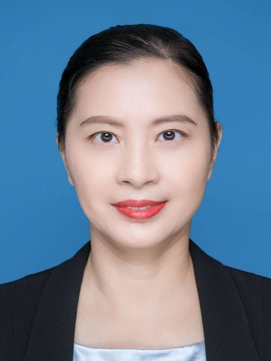 李小华（武汉大学政治与公共管理学院教授）