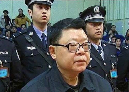文强(重庆市司法局原局长)