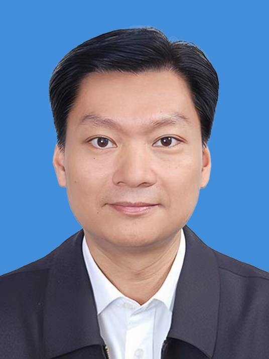 何国森(广东省河源市委书记,市人大常委会主任、党组书记,河源军分区党委第一书记)