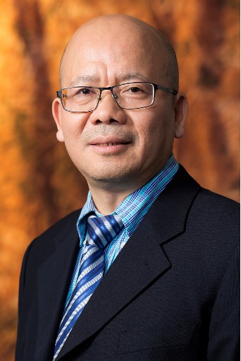 王小龙（中国财政学者、中国人民大学学者特聘教授）