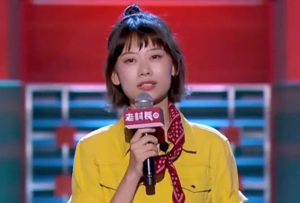 赵晓卉退出脱口秀大会,笑果文化为何不跟她签约?