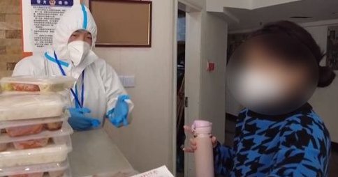 男子来沪就医病逝,陪护妻子流落街头,最终女子获得了怎样的帮助