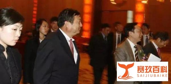 高人、天才、牛逼…从柳传志到雷军、马云，几乎没人不服任正非！