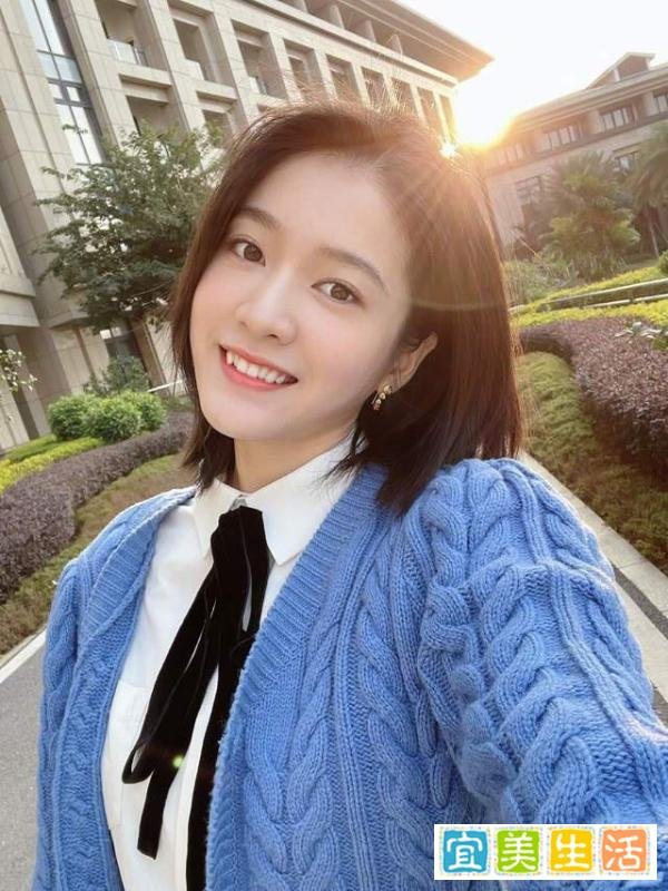 姐姐对粉丝爆粗口,张雪迎发长文回应:家人没错,是你们太偏激