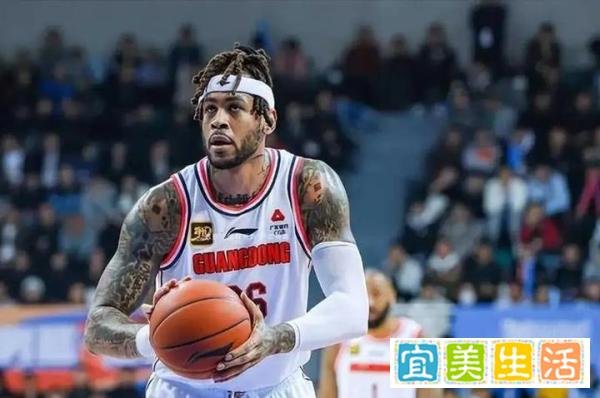 广东队输球后暴露出三大问题，杜锋很头疼，解决需要勇气和魄力