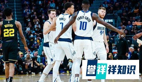 离谱！关键时期换下库里，62-0神迹被破，科尔你可真行！