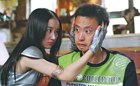 请问魔幻手机第三部还上映吗？