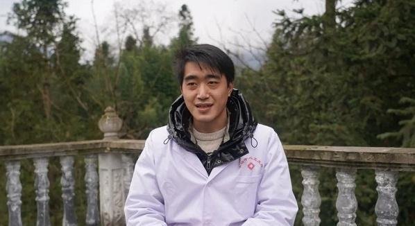 村医日记丨一家三口当村医,卫生室成了“家”!