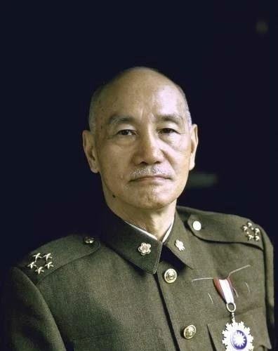 姓名故事：“中正”